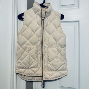 Jcrew white puffer vest